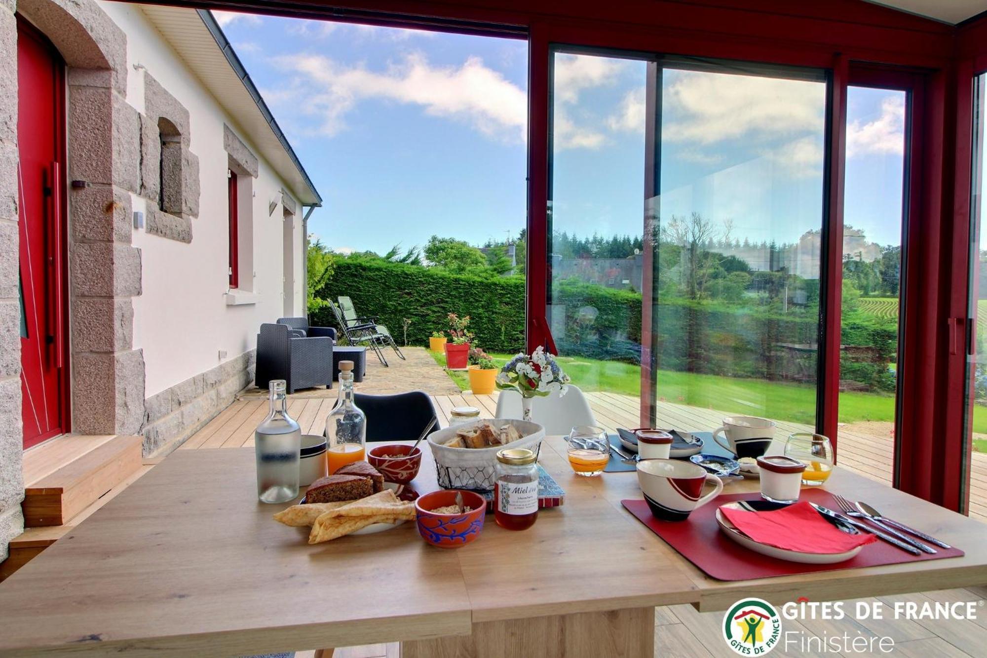 Chambre Et Table D'Hotes Manava Loretta Bannalec Exterior foto